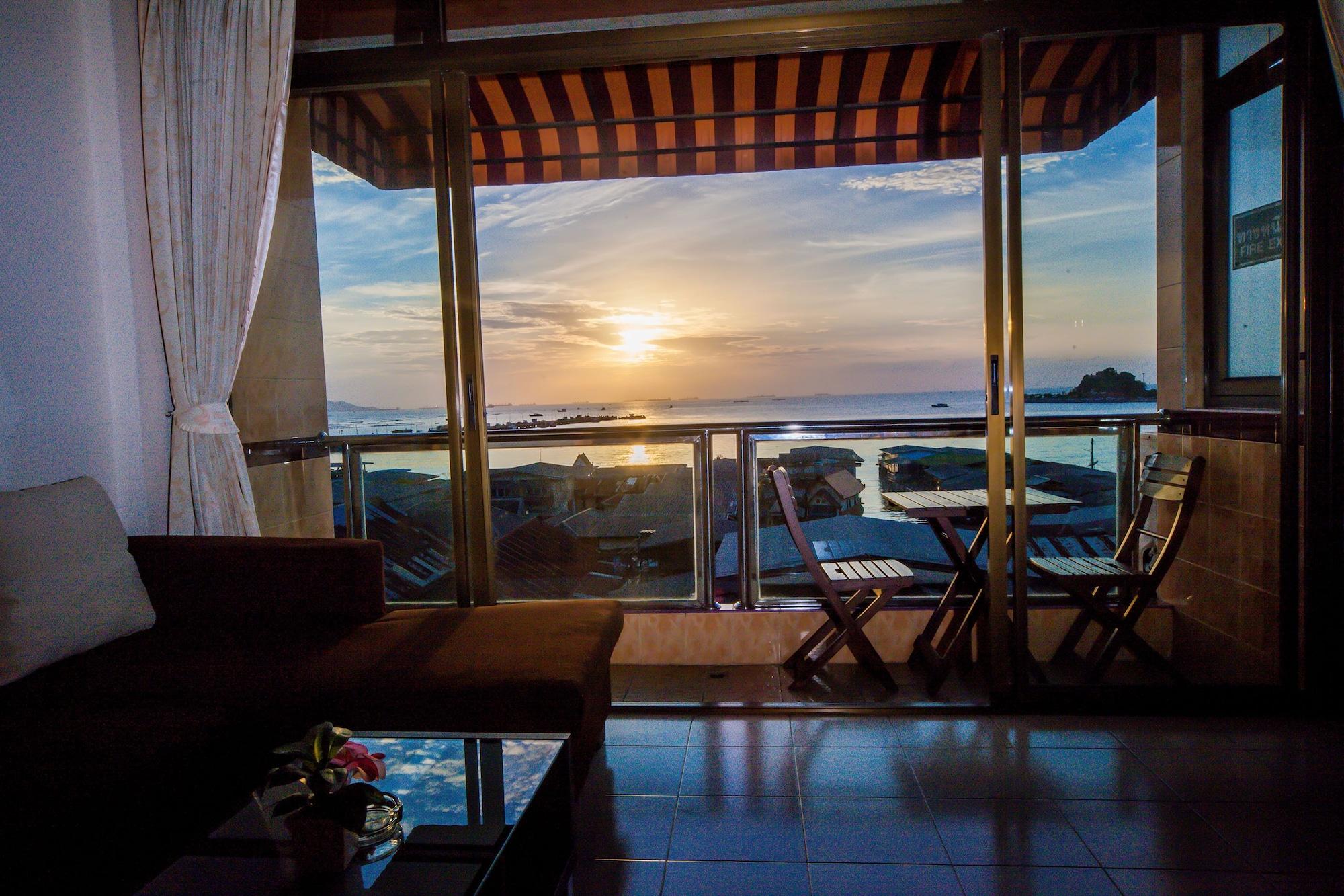 Seaview Sriracha Hotel Si Racha Exterior foto
